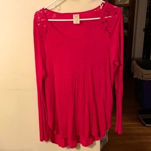 Long Sleeve top Lace on top of shoulders